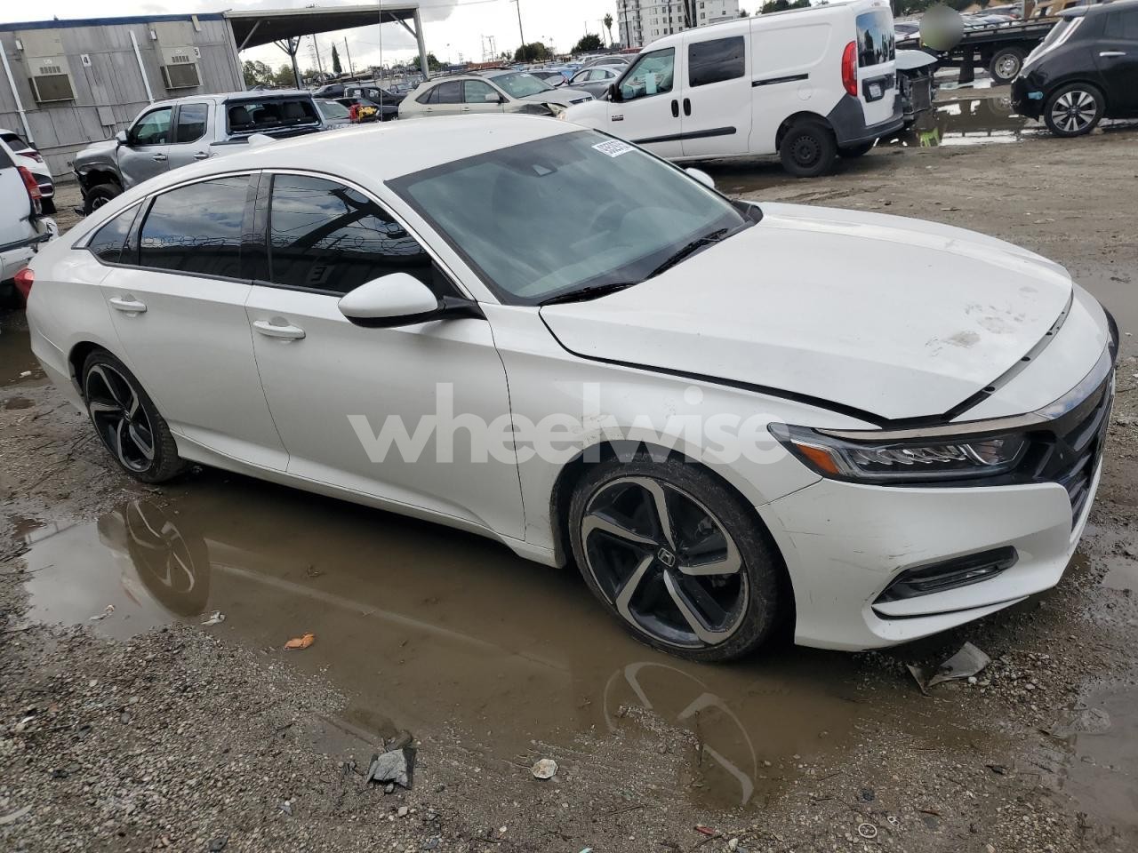 Photo 4 of 2019 HONDA ACCORD SPORT (VIN 1HGCV1F34KA071089)
