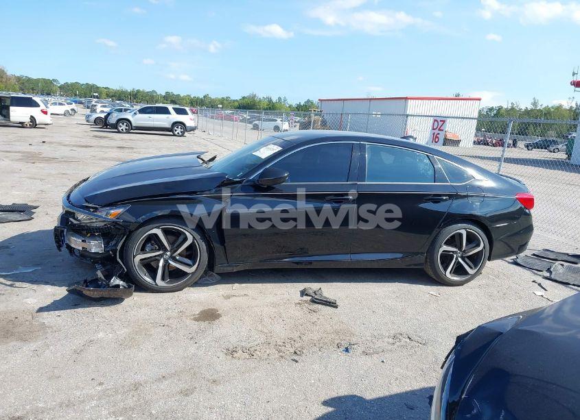 Photo 14 of 2019 Honda Accord SPORT (VIN 1HGCV1F34KA072372)