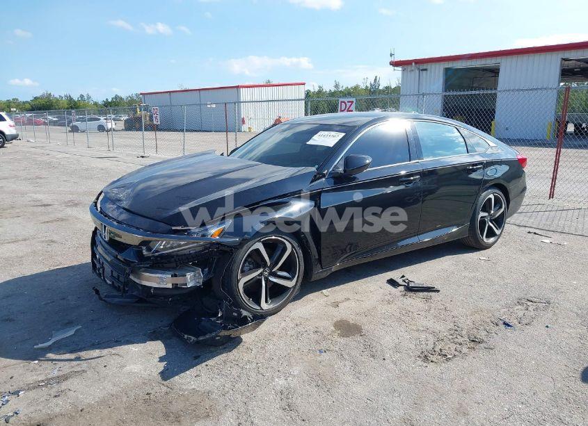 Photo 2 of 2019 Honda Accord SPORT (VIN 1HGCV1F34KA072372)