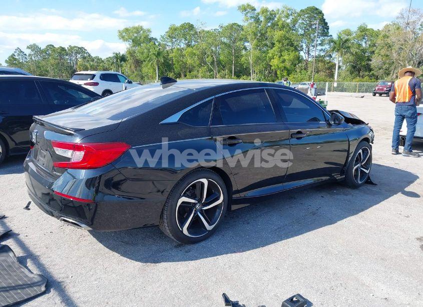 Photo 4 of 2019 Honda Accord SPORT (VIN 1HGCV1F34KA072372)