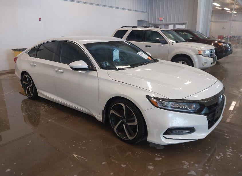 2019 Honda Accord SPORT (VIN 1HGCV1F34KA094419) main photo