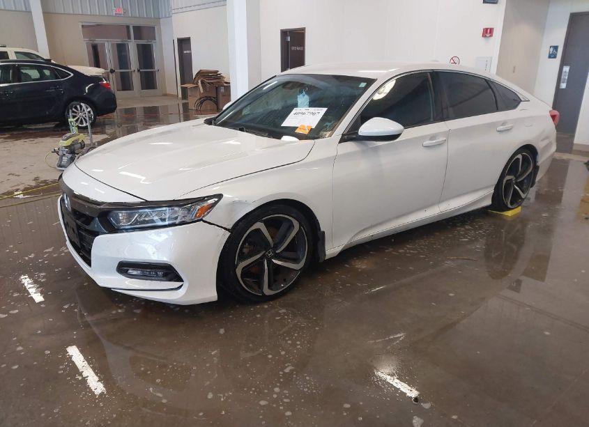 Photo 2 of 2019 Honda Accord SPORT (VIN 1HGCV1F34KA094419)