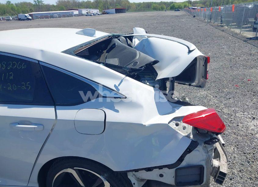 Photo 6 of 2019 Honda Accord SPORT (VIN 1HGCV1F34KA101711)