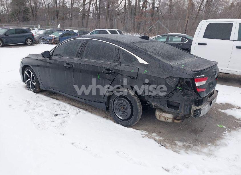 Photo 3 of 2019 Honda Accord SPORT (VIN 1HGCV1F34KA113485)