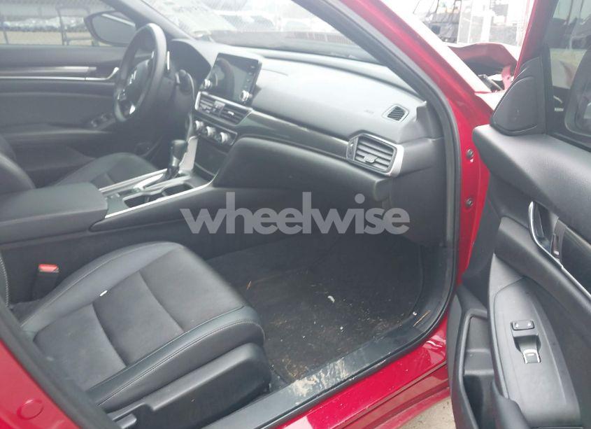 Photo 5 of 2019 Honda Accord SPORT (VIN 1HGCV1F34KA119982)