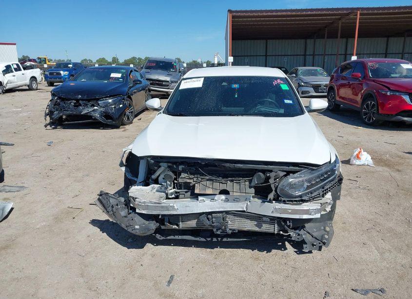 Photo 12 of 2019 Honda Accord SPORT (VIN 1HGCV1F34KA134255)