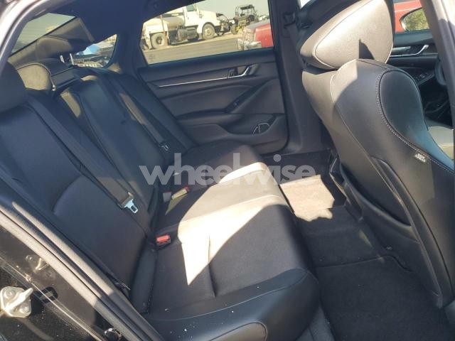 Photo 10 of 2019 HONDA ACCORD SPORT (VIN 1HGCV1F34KA134482)