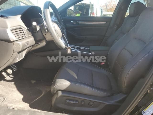 Photo 9 of 2019 HONDA ACCORD SPORT (VIN 1HGCV1F34KA134482)