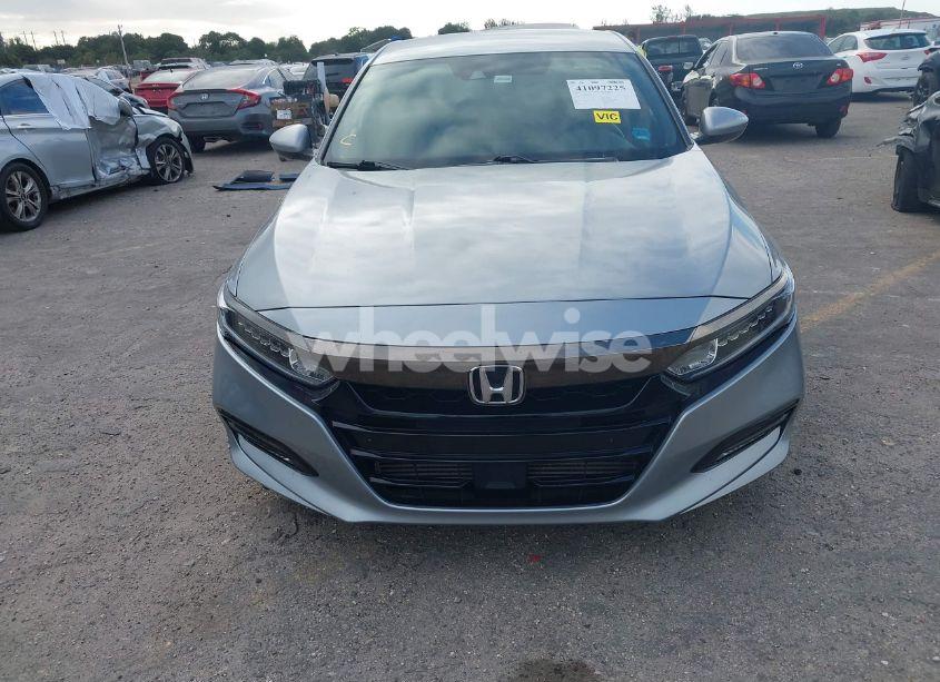 Photo 12 of 2019 Honda Accord SPORT (VIN 1HGCV1F34KA138340)