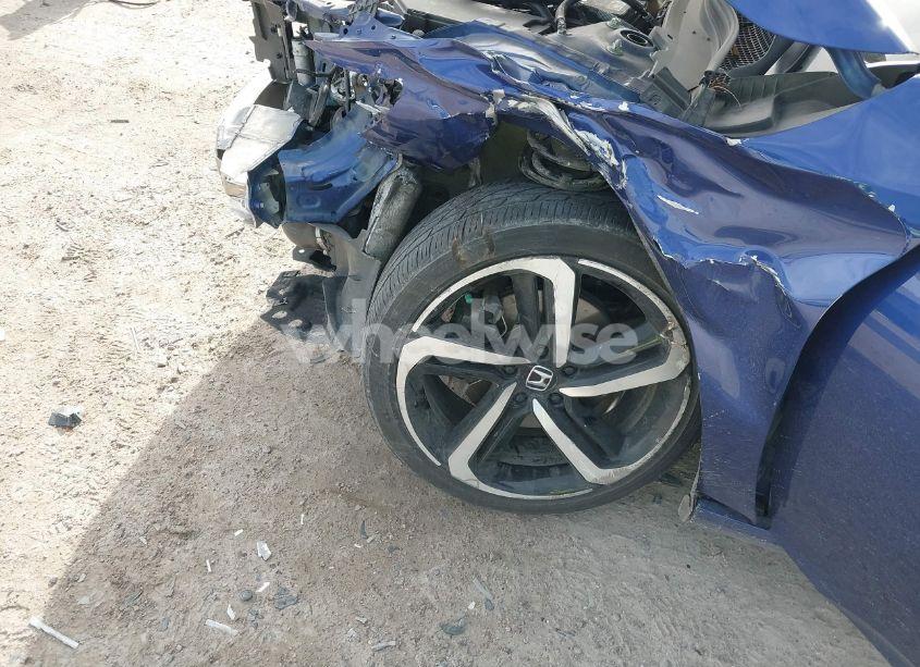 Photo 6 of 2019 Honda Accord SPORT (VIN 1HGCV1F34KA140394)