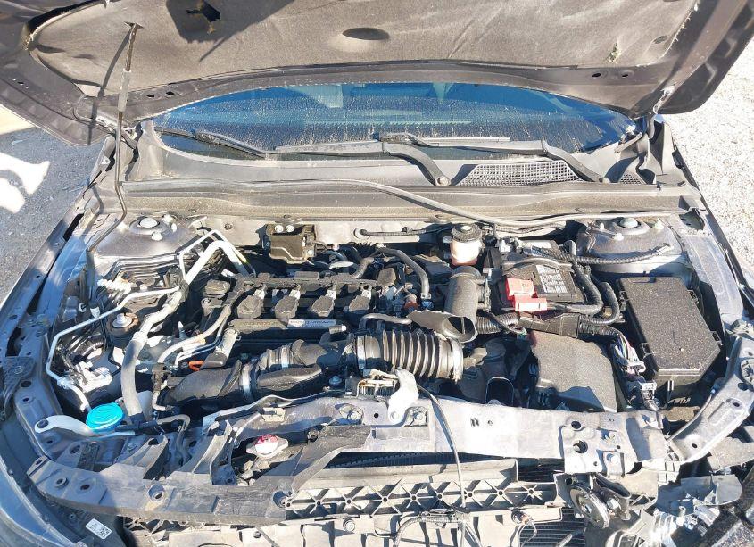 Photo 10 of 2019 Honda Accord SPORT (VIN 1HGCV1F34KA142050)