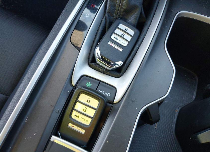 Photo 11 of 2019 Honda Accord SPORT (VIN 1HGCV1F34KA142050)