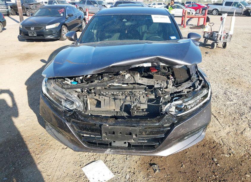 Photo 13 of 2019 Honda Accord SPORT (VIN 1HGCV1F34KA142050)