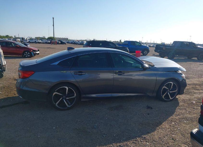 Photo 14 of 2019 Honda Accord SPORT (VIN 1HGCV1F34KA142050)