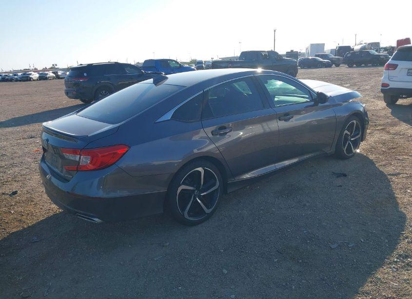 Photo 4 of 2019 Honda Accord SPORT (VIN 1HGCV1F34KA142050)