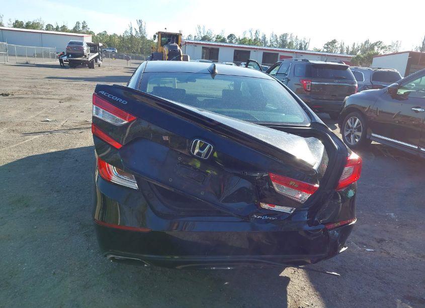 Photo 16 of 2019 Honda Accord SPORT (VIN 1HGCV1F34KA164825)