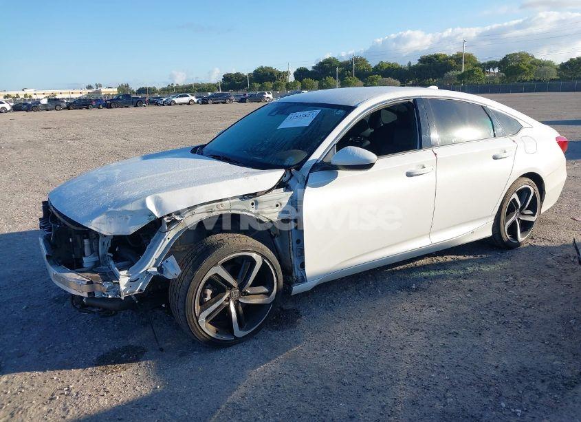 Photo 2 of 2019 Honda Accord SPORT (VIN 1HGCV1F34KA166316)