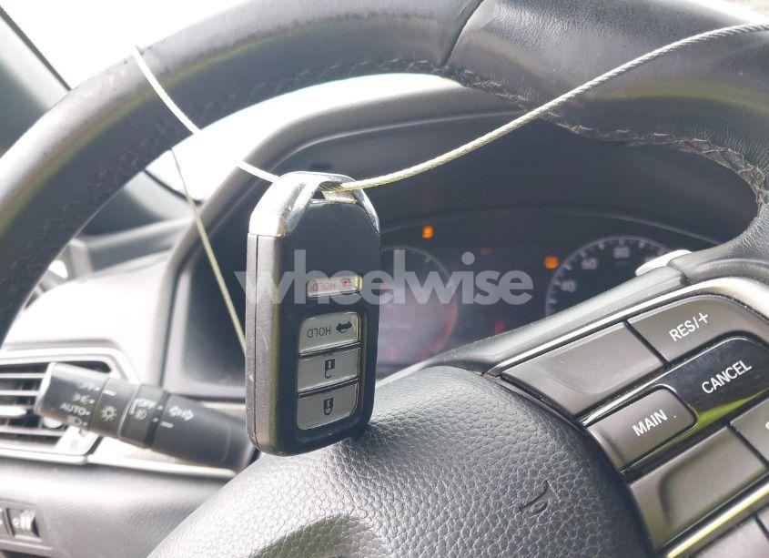 Photo 11 of 2019 Honda Accord SPORT (VIN 1HGCV1F34KA177526)