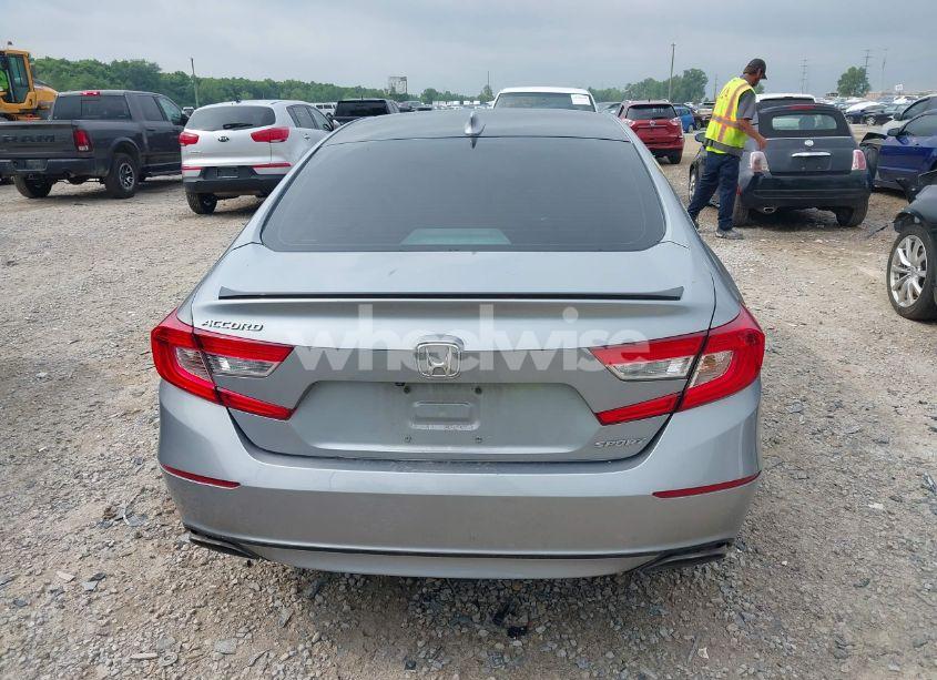 Photo 17 of 2019 Honda Accord SPORT (VIN 1HGCV1F34KA177526)