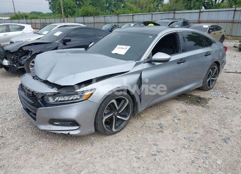 Photo 2 of 2019 Honda Accord SPORT (VIN 1HGCV1F34KA177526)
