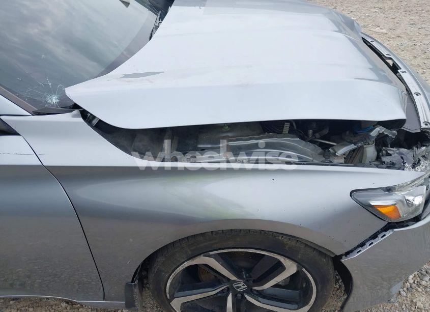Photo 21 of 2019 Honda Accord SPORT (VIN 1HGCV1F34KA177526)