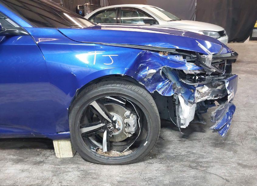 Photo 18 of 2020 Honda Accord SPORT (VIN 1HGCV1F34LA125833)