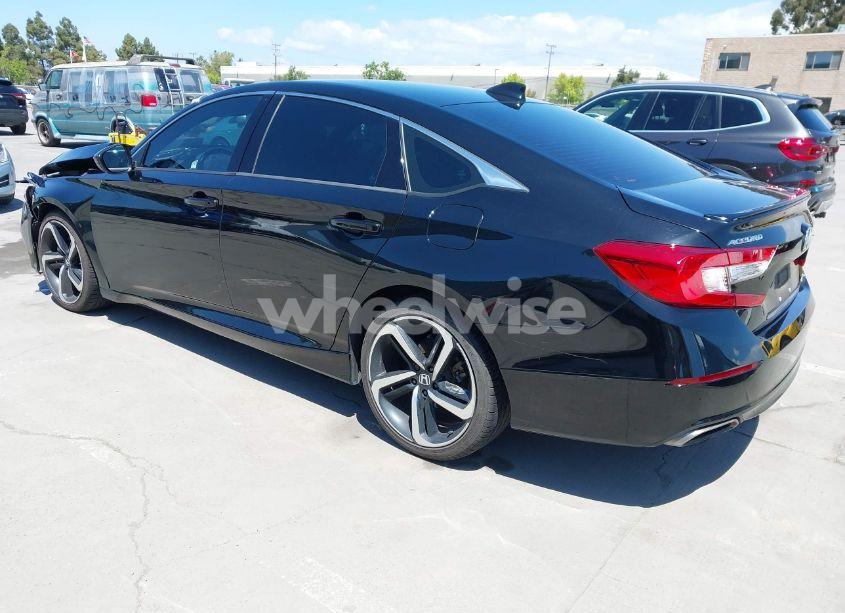 Photo 3 of 2020 Honda Accord SPORT (VIN 1HGCV1F34LA129915)