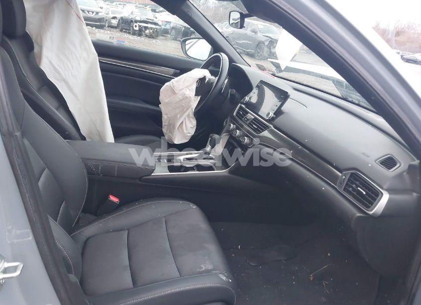 Photo 5 of 2021 Honda Accord SPORT (VIN 1HGCV1F34MA055607)