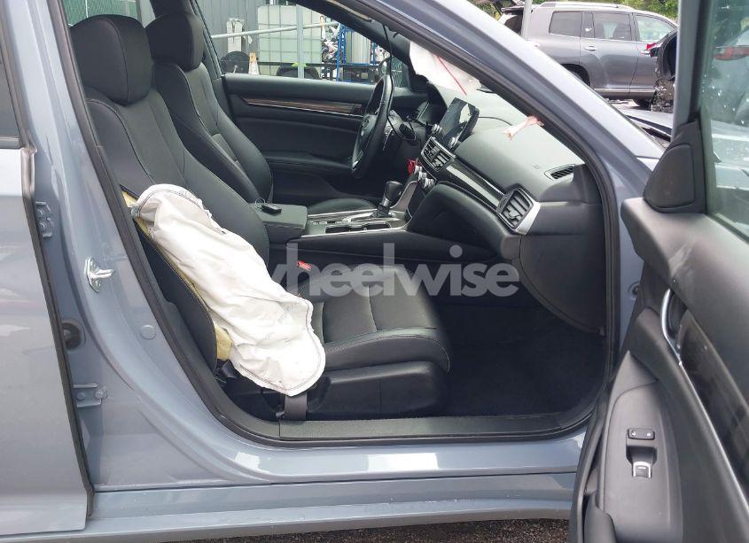 Photo 5 of 2021 Honda Accord SPORT (VIN 1HGCV1F34MA107270)