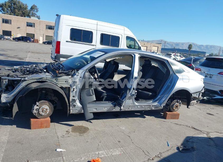 Photo 13 of 2022 Honda Accord SPORT (VIN 1HGCV1F34NA002357)