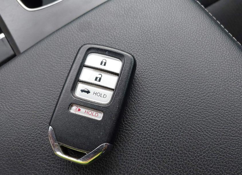 Photo 11 of 2022 Honda Accord SPORT (VIN 1HGCV1F34NA030532)