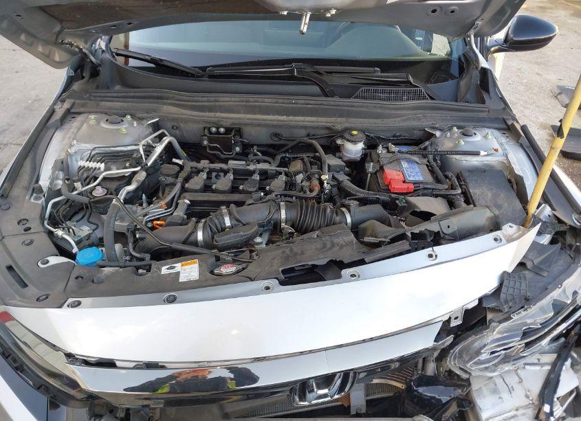 Photo 10 of 2022 Honda Accord SPORT (VIN 1HGCV1F34NA086518)