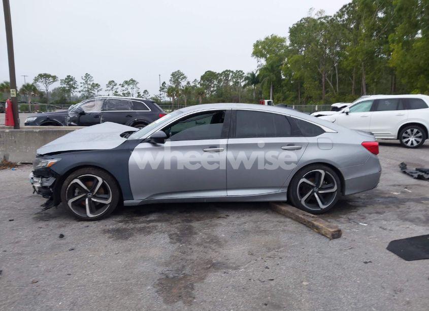 Photo 15 of 2022 Honda Accord SPORT (VIN 1HGCV1F34NA086776)