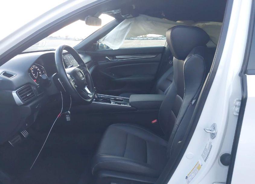 Photo 5 of 2022 Honda Accord SPORT (VIN 1HGCV1F34NA090276)