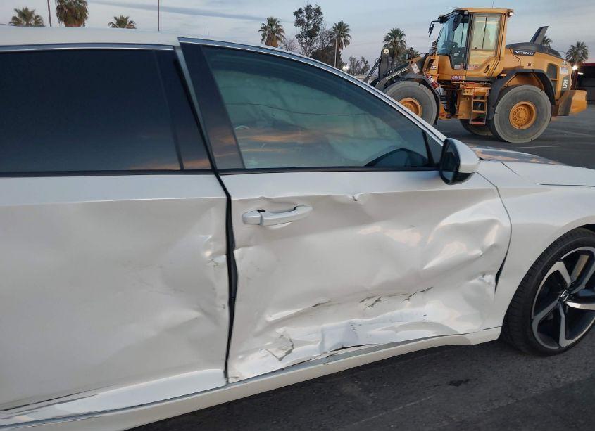 Photo 6 of 2022 Honda Accord SPORT (VIN 1HGCV1F34NA090276)