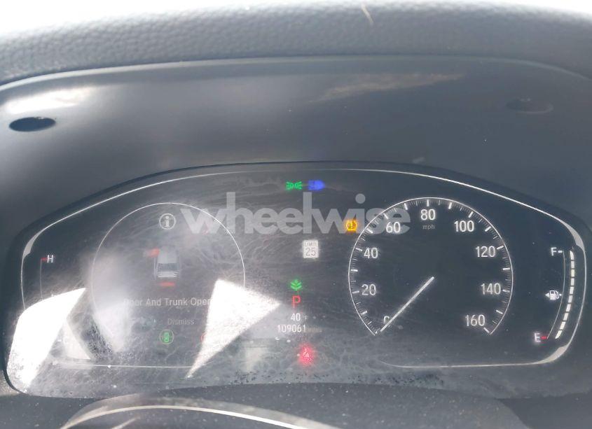 Photo 7 of 2018 Honda Accord SPORT (VIN 1HGCV1F35JA048225)