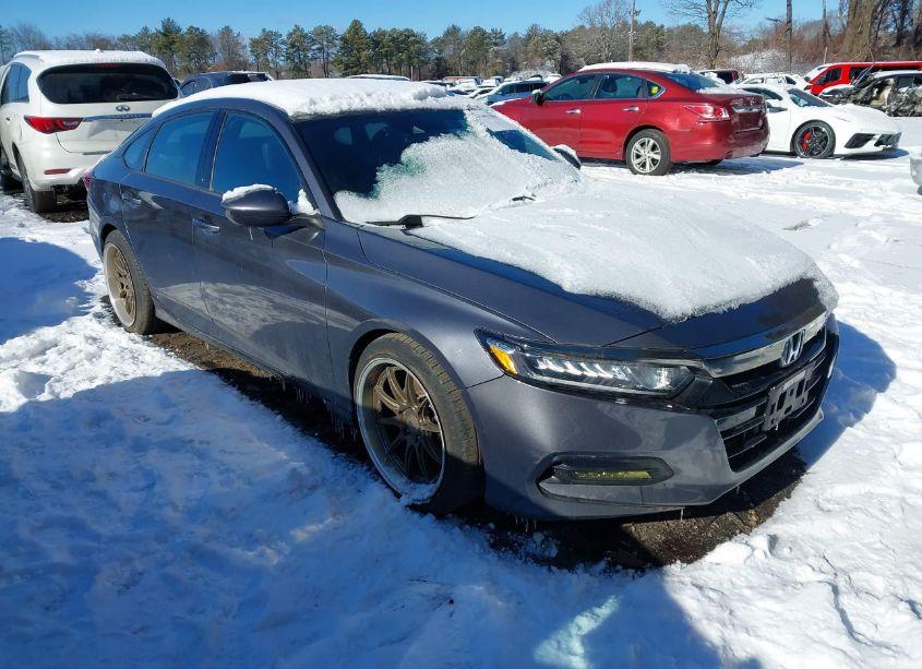 2018 Honda Accord SPORT (VIN 1HGCV1F35JA132500) main photo