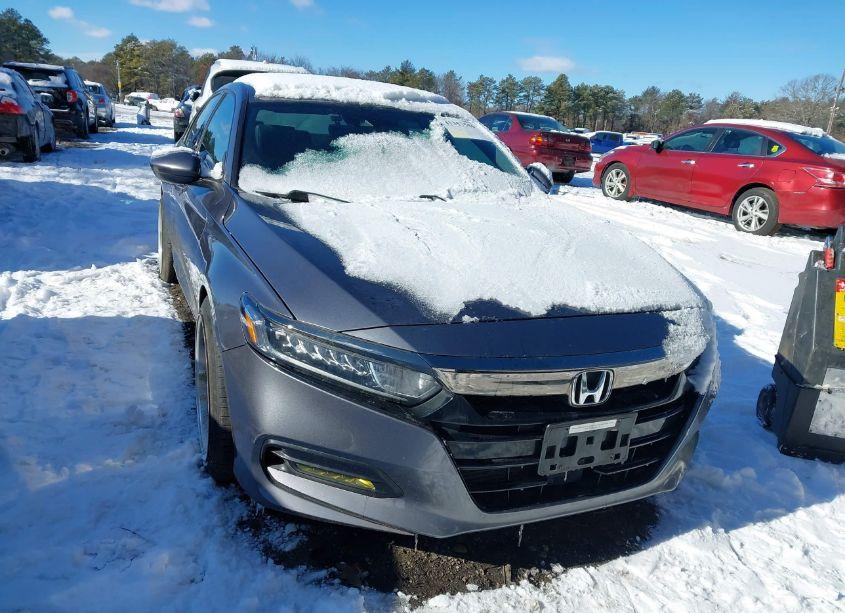 Photo 6 of 2018 Honda Accord SPORT (VIN 1HGCV1F35JA132500)