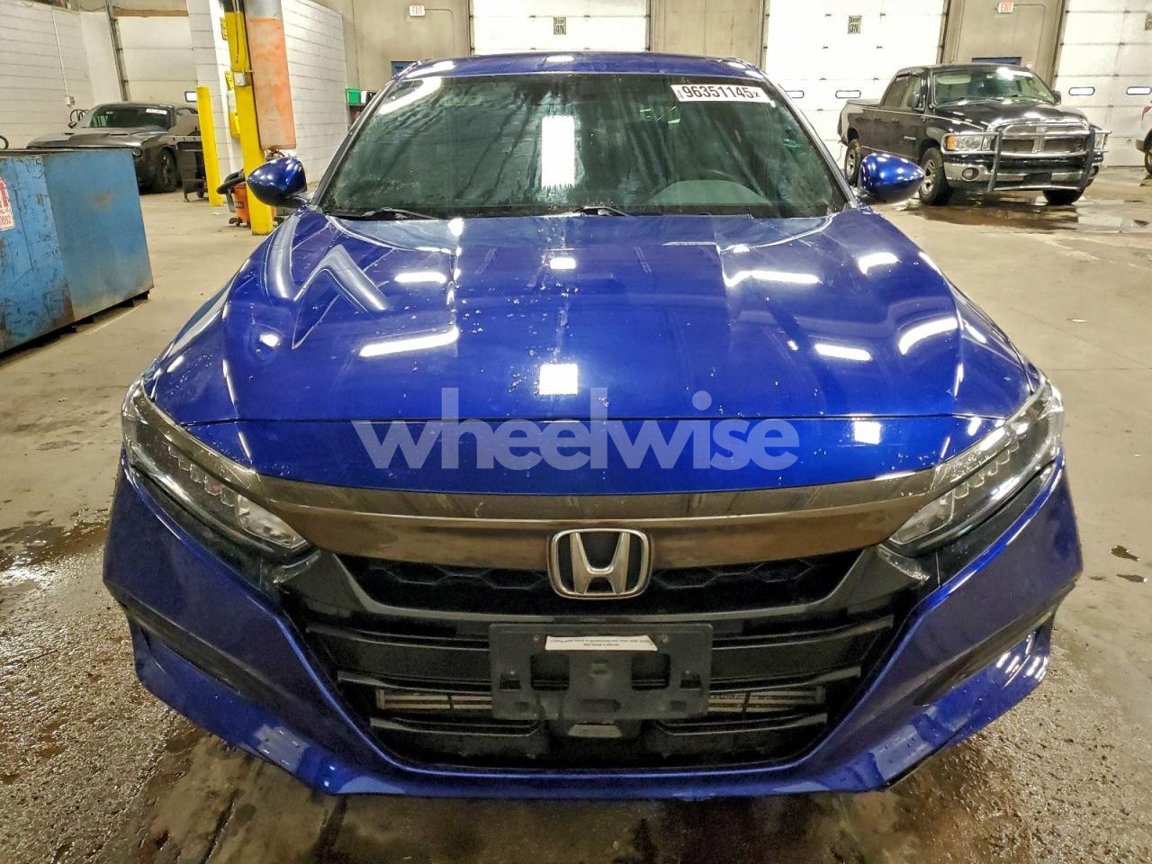 Photo 5 of 2018 HONDA ACCORD SPORT (VIN 1HGCV1F35JA157624)