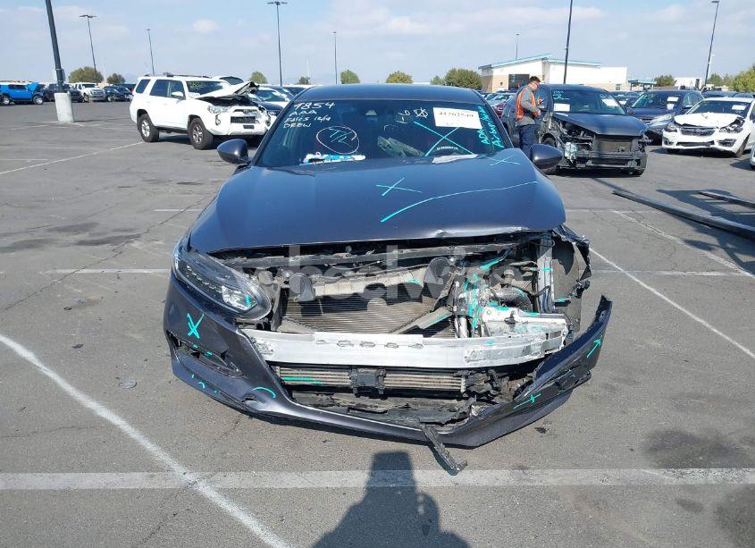 Photo 13 of 2018 Honda Accord SPORT (VIN 1HGCV1F35JA162936)