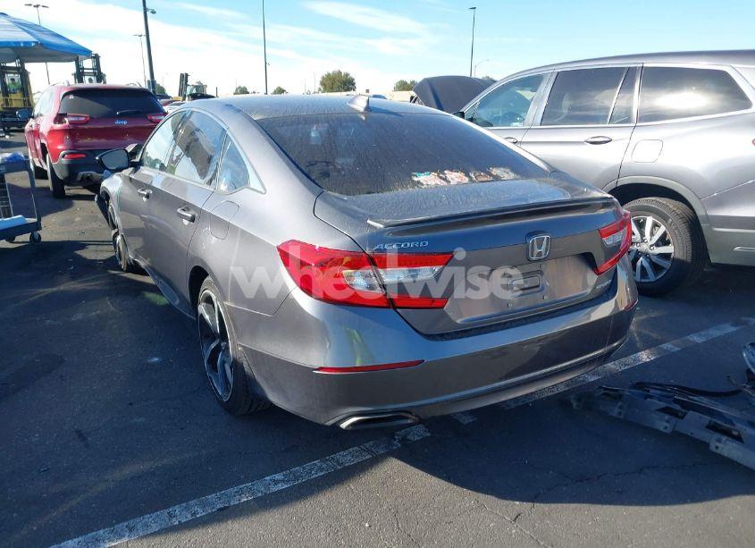 Photo 15 of 2018 Honda Accord SPORT (VIN 1HGCV1F35JA162936)