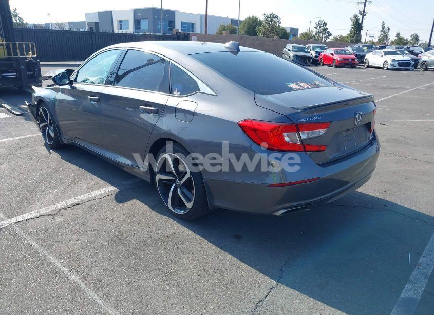 Photo 3 of 2018 Honda Accord SPORT (VIN 1HGCV1F35JA162936)