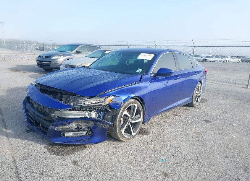 Photo 2 of 2018 Honda Accord SPORT (VIN 1HGCV1F35JA193698)