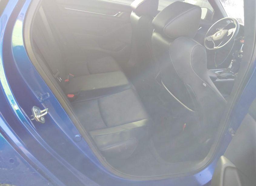 Photo 8 of 2018 Honda Accord SPORT (VIN 1HGCV1F35JA193698)