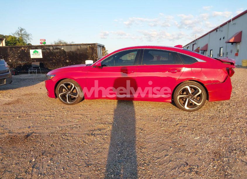 Photo 15 of 2018 Honda Accord SPORT (VIN 1HGCV1F35JA209849)