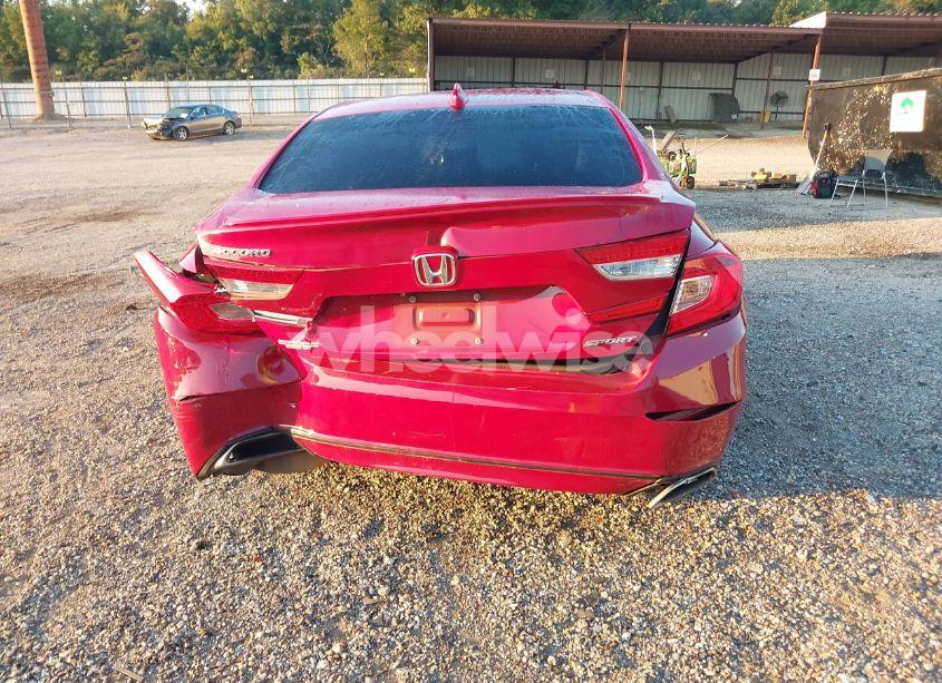 Photo 17 of 2018 Honda Accord SPORT (VIN 1HGCV1F35JA209849)