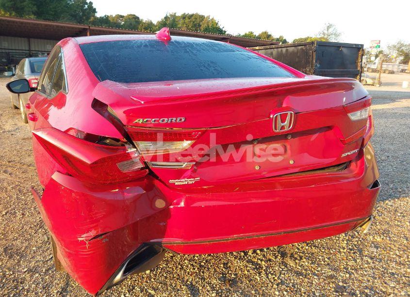 Photo 21 of 2018 Honda Accord SPORT (VIN 1HGCV1F35JA209849)