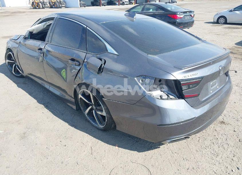 Photo 3 of 2018 Honda Accord SPORT (VIN 1HGCV1F35JA222519)