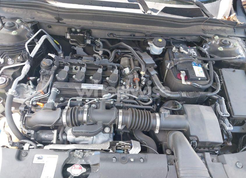 Photo 10 of 2018 Honda Accord SPORT (VIN 1HGCV1F35JA223959)