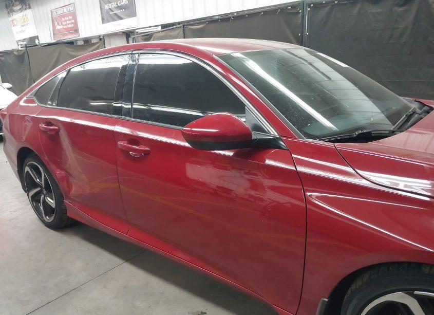 Photo 13 of 2018 Honda Accord SPORT (VIN 1HGCV1F35JA263765)